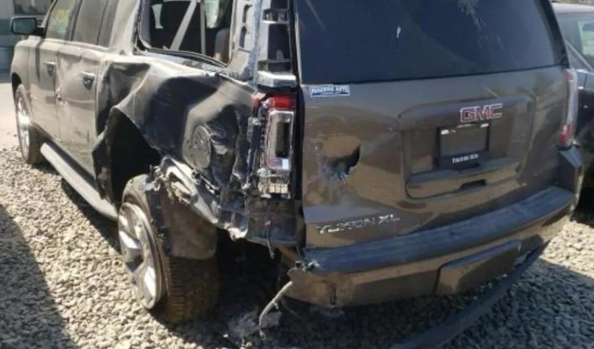 GMC Yukon before repair